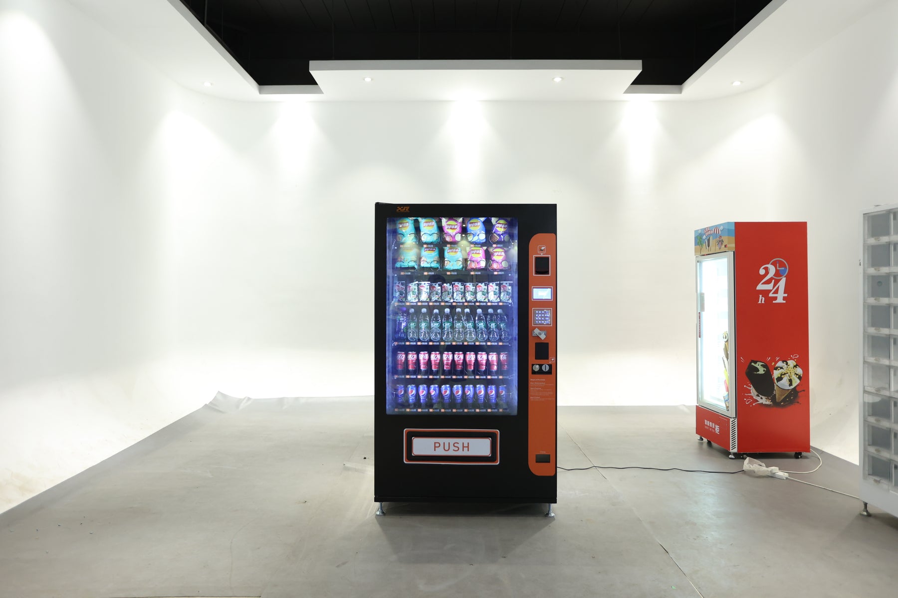 XY Vending Machine——Snack and Beverage Machine~